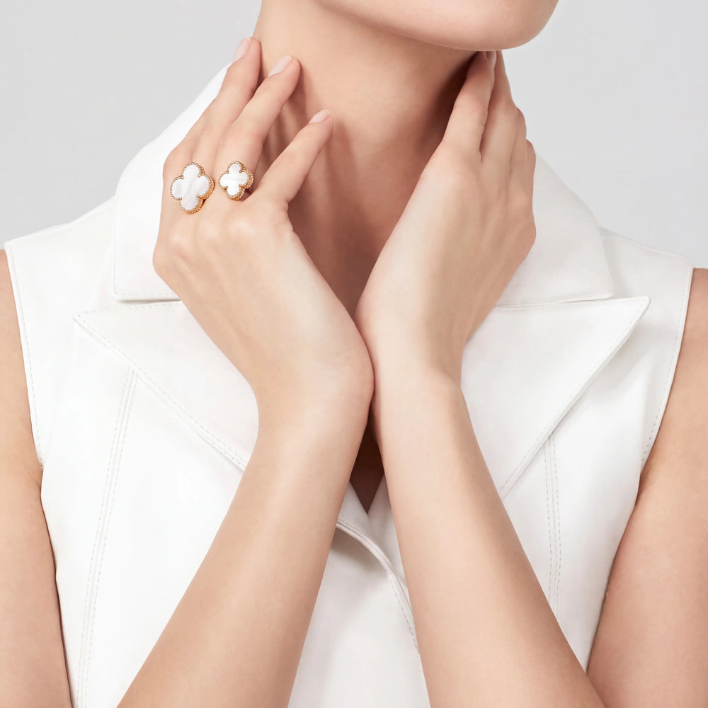 Alhambra Duo Nacre Lumiere Ring