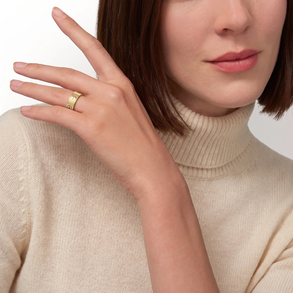 Love Unlimited Radiance Wide Ring