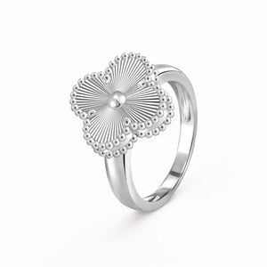 Perlee Soleil Fleuri Motif Ring