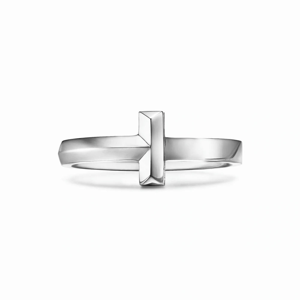 T1 Sculpted Narrow Ring