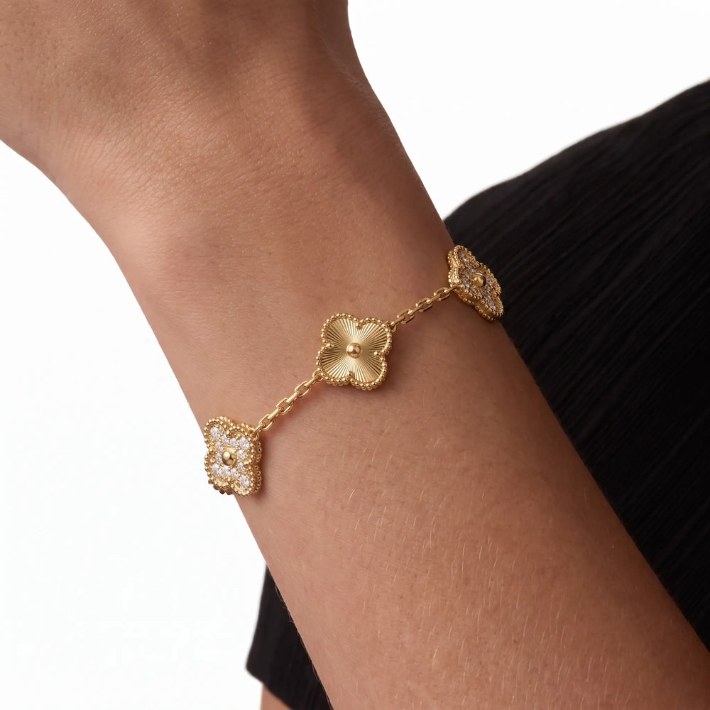 Vintage Alhambra Celeste Bracelet